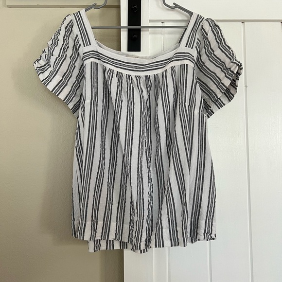LOFT Black and White Striped Blouse - Picture 1 of 2